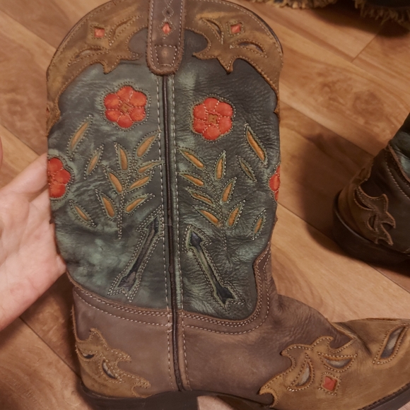 Cowboy boots 6½ - Picture 5 of 8